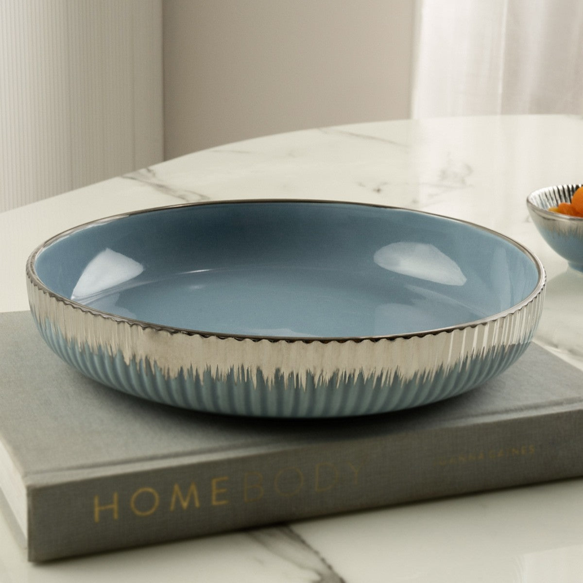 IRIS SERVING BOWL BLUE 25.5 CM